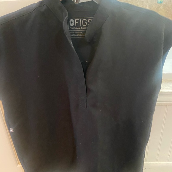 Figs Black Blouse Top with Elegant Design - Picture 3 of 3